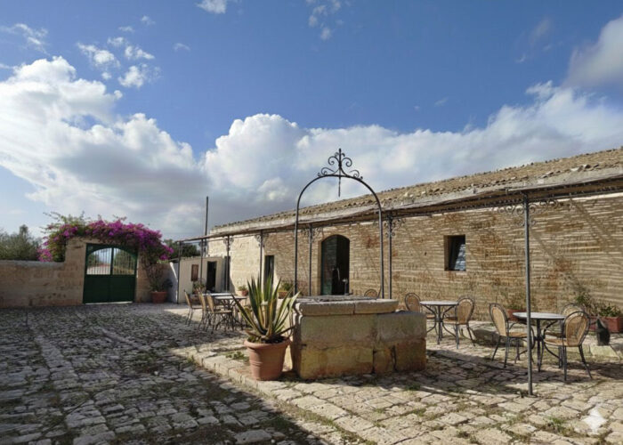 Azienda Torre Mastro Mole - Ragusa Azienda Torre Mastro Mole - Ragusa